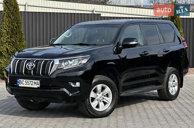 Внедорожник / Кроссовер Toyota Land Cruiser Prado 2019 в 