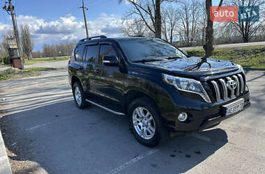 Внедорожник / Кроссовер Toyota Land Cruiser Prado 2010 в 