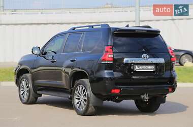 Внедорожник / Кроссовер Toyota Land Cruiser Prado 2023 в 