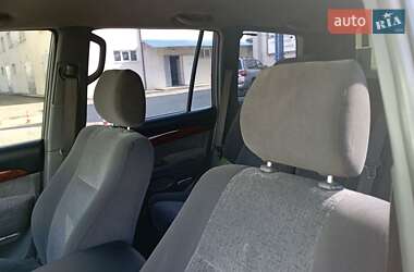 Внедорожник / Кроссовер Toyota Land Cruiser Prado 2006 в 