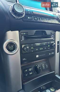 Внедорожник / Кроссовер Toyota Land Cruiser Prado 2010 в 