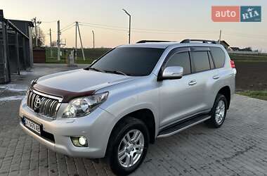 Внедорожник / Кроссовер Toyota Land Cruiser Prado 2010 в 