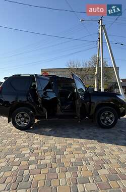 Позашляховик / Кросовер Toyota Land Cruiser Prado 2019 в 