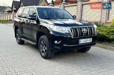 Внедорожник / Кроссовер Toyota Land Cruiser Prado 2018 в Черновцах