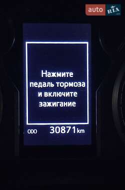 Внедорожник / Кроссовер Toyota Land Cruiser Prado 2019 в 