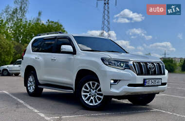 Внедорожник / Кроссовер Toyota Land Cruiser Prado 2014 в 