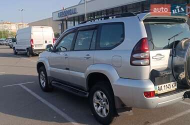 Внедорожник / Кроссовер Toyota Land Cruiser Prado 2007 в 
