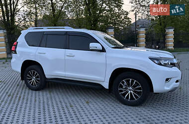 Внедорожник / Кроссовер Toyota Land Cruiser Prado 2020 в Киеве
