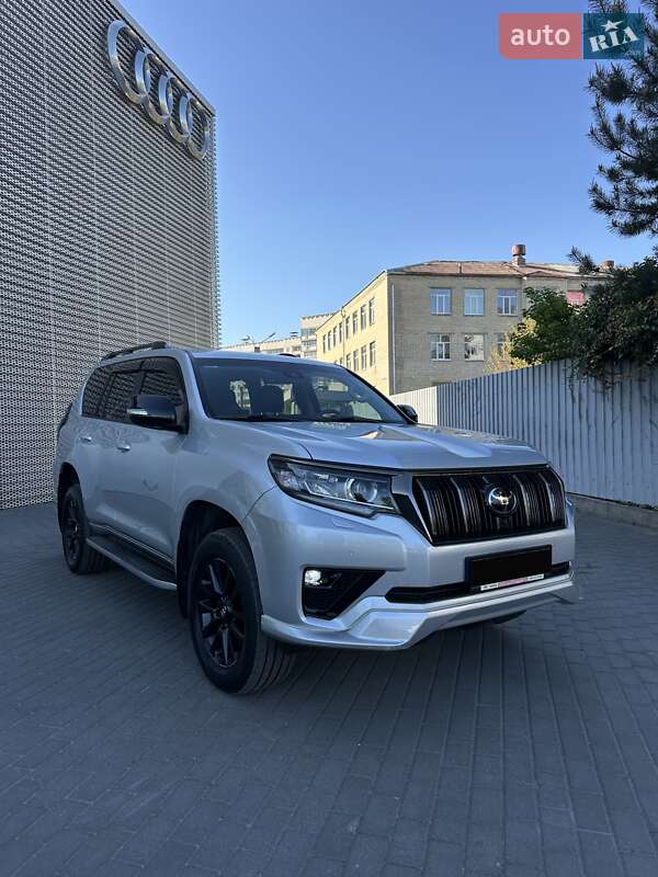 Внедорожник / Кроссовер Toyota Land Cruiser Prado 2020 в Киеве