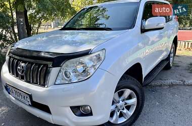 Позашляховик / Кросовер Toyota Land Cruiser Prado 2011 в 