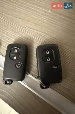 Позашляховик / Кросовер Toyota Land Cruiser Prado 2010 в 