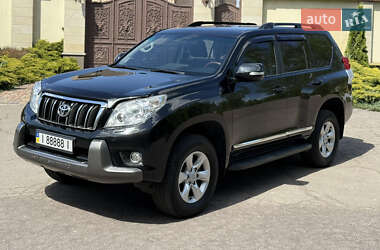 Внедорожник / Кроссовер Toyota Land Cruiser Prado 2011 в 