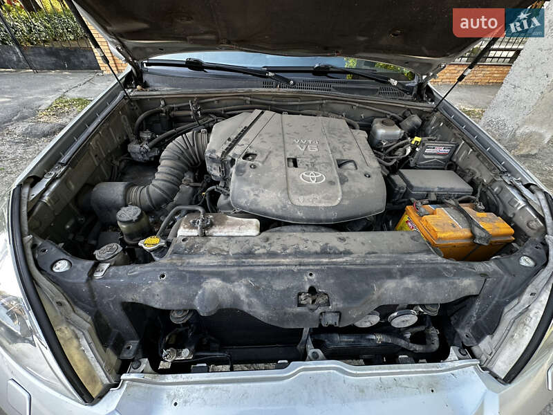 Внедорожник / Кроссовер Toyota Land Cruiser Prado 2008 в Днепре