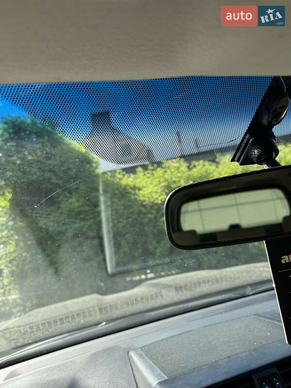 Внедорожник / Кроссовер Toyota Land Cruiser Prado 2019 в Киеве фото 9 Внедорожник / Кроссовер Toyota Land Cruiser Prado 2019 в Киеве