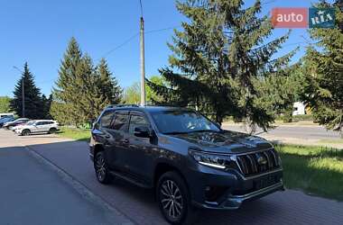 Позашляховик / Кросовер Toyota Land Cruiser Prado 2022 в Черкасах