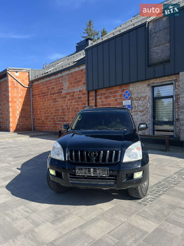 Позашляховик / Кросовер Toyota Land Cruiser Prado 2007 в Львові