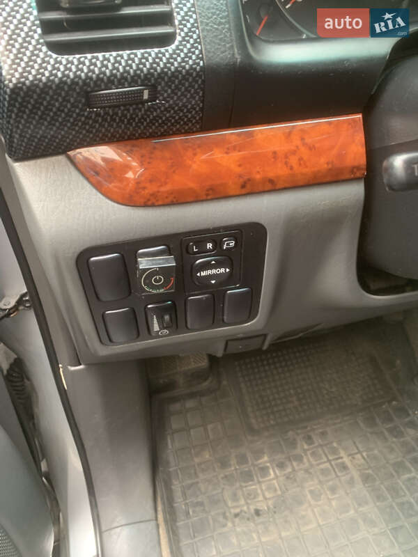 Внедорожник / Кроссовер Toyota Land Cruiser Prado 2007 в Киеве