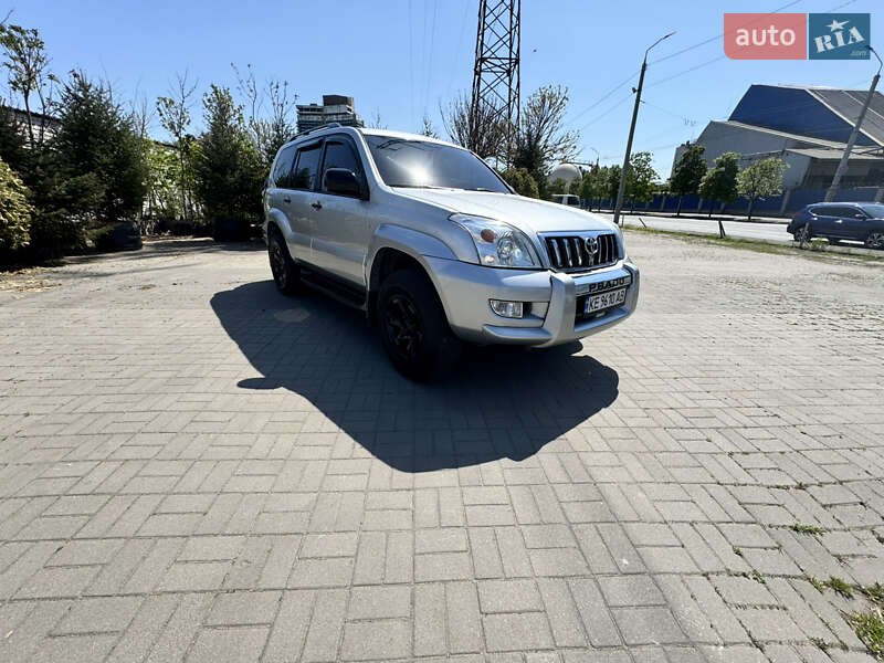 Позашляховик / Кросовер Toyota Land Cruiser Prado 2003 в Дніпрі