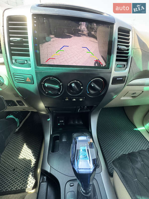Позашляховик / Кросовер Toyota Land Cruiser Prado 2003 в Дніпрі