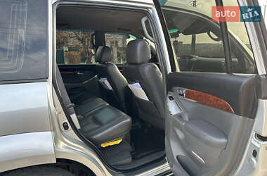 Внедорожник / Кроссовер Toyota Land Cruiser Prado 2005 в 