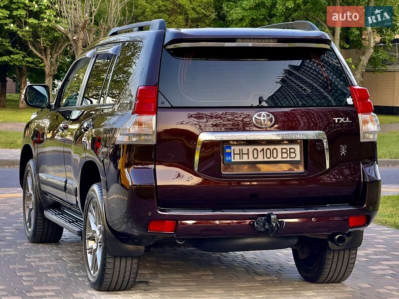 Позашляховик / Кросовер Toyota Land Cruiser Prado 2010 в Одесі
