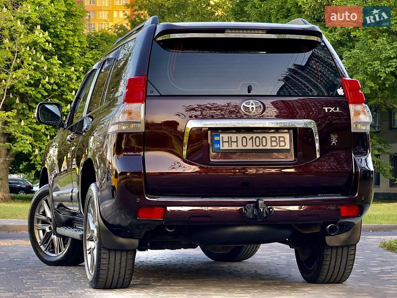 Позашляховик / Кросовер Toyota Land Cruiser Prado 2010 в Одесі