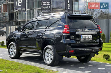 Внедорожник / Кроссовер Toyota Land Cruiser Prado 2022 в 