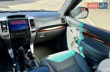 Внедорожник / Кроссовер Toyota Land Cruiser Prado 2006 в 