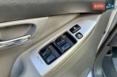 Внедорожник / Кроссовер Toyota Land Cruiser Prado 2006 в 
