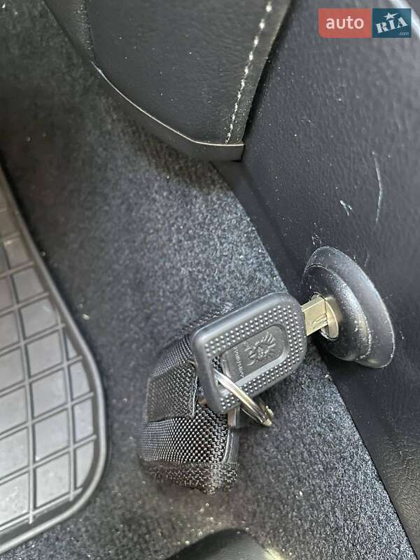 Позашляховик / Кросовер Toyota Land Cruiser Prado 2021 в Кропивницькому фото 19 Позашляховик / Кросовер Toyota Land Cruiser Prado 2021 в Кропивницькому