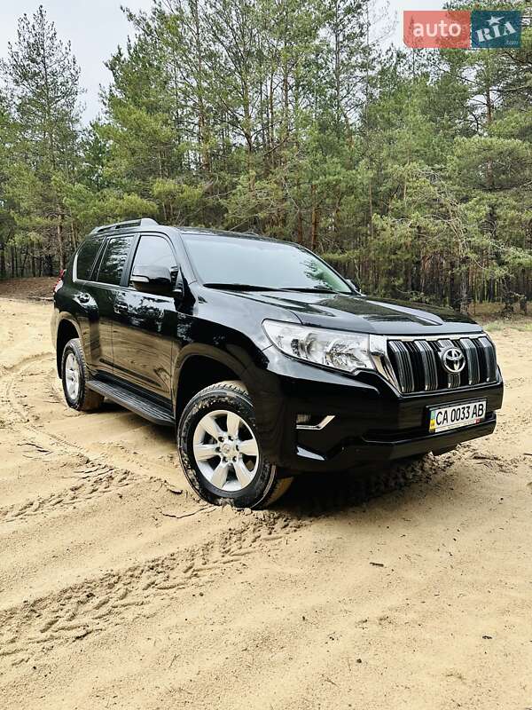 Toyota Land Cruiser Prado 2019