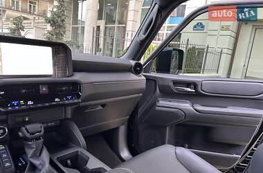 Внедорожник / Кроссовер Toyota Land Cruiser Prado 2025 в 