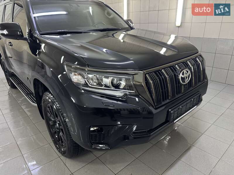 Позашляховик / Кросовер Toyota Land Cruiser Prado 2022 в Умані