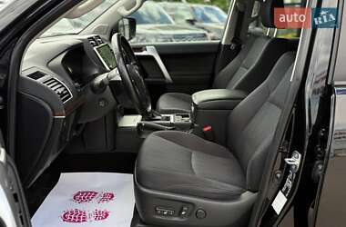 Внедорожник / Кроссовер Toyota Land Cruiser Prado 2022 в 