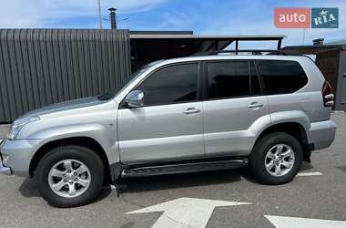 Позашляховик / Кросовер Toyota Land Cruiser Prado 2008 в Києві