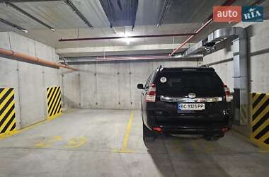 Внедорожник / Кроссовер Toyota Land Cruiser Prado 2014 в 