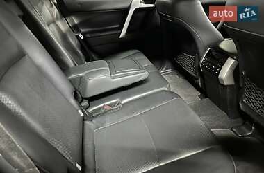 Позашляховик / Кросовер Toyota Land Cruiser Prado 2019 в 