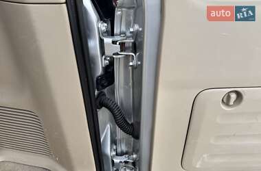 Позашляховик / Кросовер Toyota Land Cruiser Prado 2003 в 