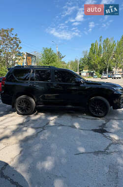 Внедорожник / Кроссовер Toyota Land Cruiser Prado 2021 в Запорожье