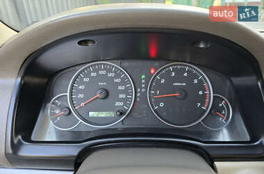 Внедорожник / Кроссовер Toyota Land Cruiser Prado 2004 в 