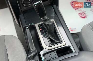 Внедорожник / Кроссовер Toyota Land Cruiser Prado 2012 в 