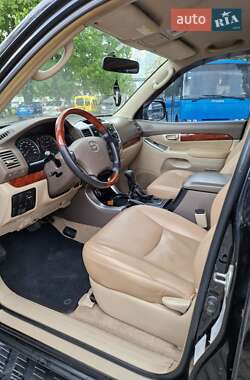 Внедорожник / Кроссовер Toyota Land Cruiser Prado 2005 в 