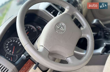 Позашляховик / Кросовер Toyota Land Cruiser Prado 2003 в 