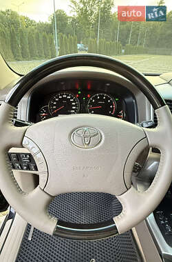Внедорожник / Кроссовер Toyota Land Cruiser Prado 2007 в 