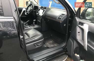 Внедорожник / Кроссовер Toyota Land Cruiser Prado 2018 в 