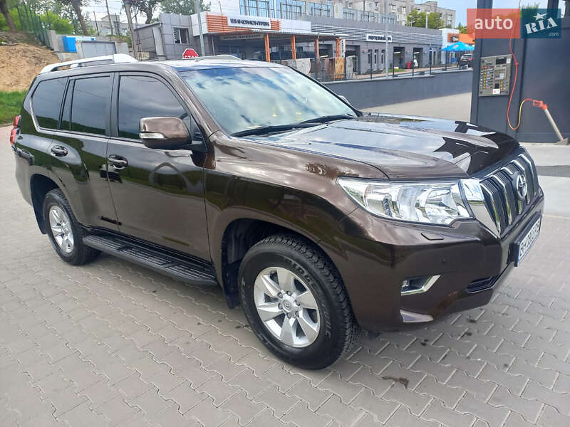 Позашляховик / Кросовер Toyota Land Cruiser Prado 2023 в Житомирі