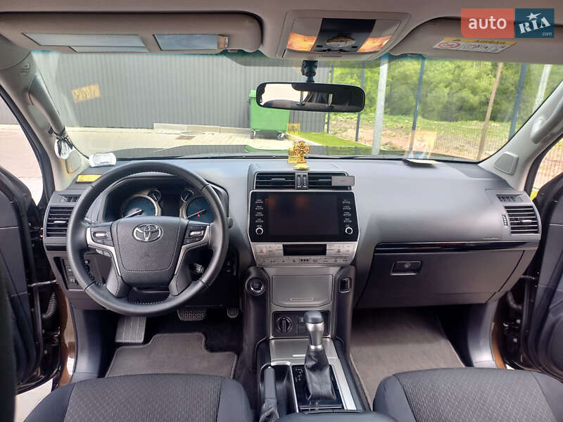 Позашляховик / Кросовер Toyota Land Cruiser Prado 2023 в Житомирі