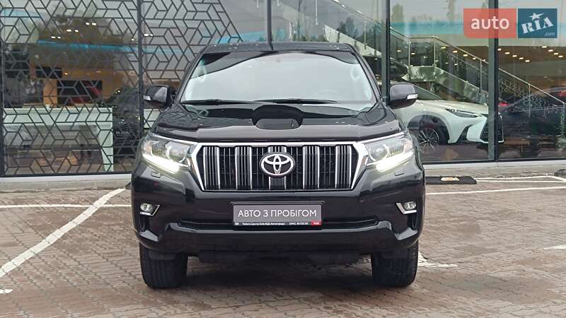 Позашляховик / Кросовер Toyota Land Cruiser Prado 2021 в Києві