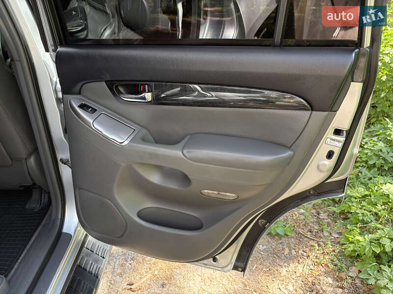 Внедорожник / Кроссовер Toyota Land Cruiser Prado 2008 в Ахтырке