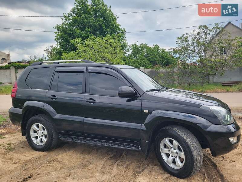 Позашляховик / Кросовер Toyota Land Cruiser Prado 2003 в Одесі